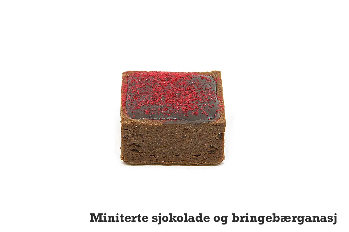 Miniterte-sjokolade-og-bringebærganasj-tekst