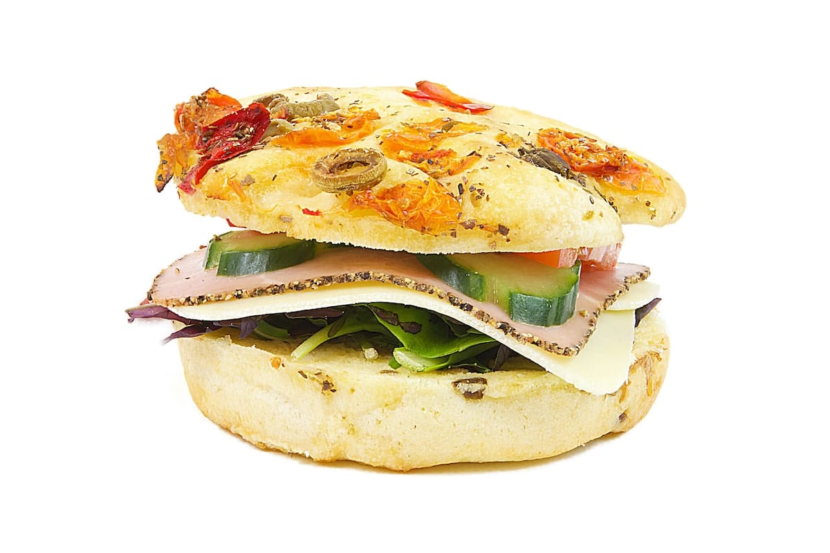 focaccia-ost-og-skinke-min